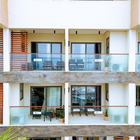 Serenity Terraces Beach, Hotel - Kokrobite ภายนอก รูปภาพ