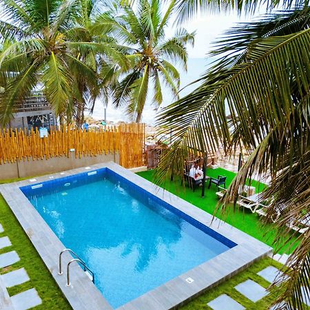 Serenity Terraces Beach, Hotel - Kokrobite ภายนอก รูปภาพ