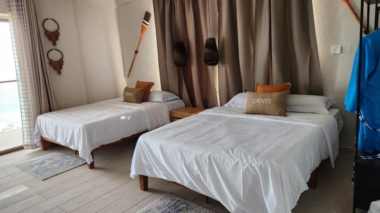 Serenity Terraces Beach, Hotel - Kokrobite ภายนอก รูปภาพ