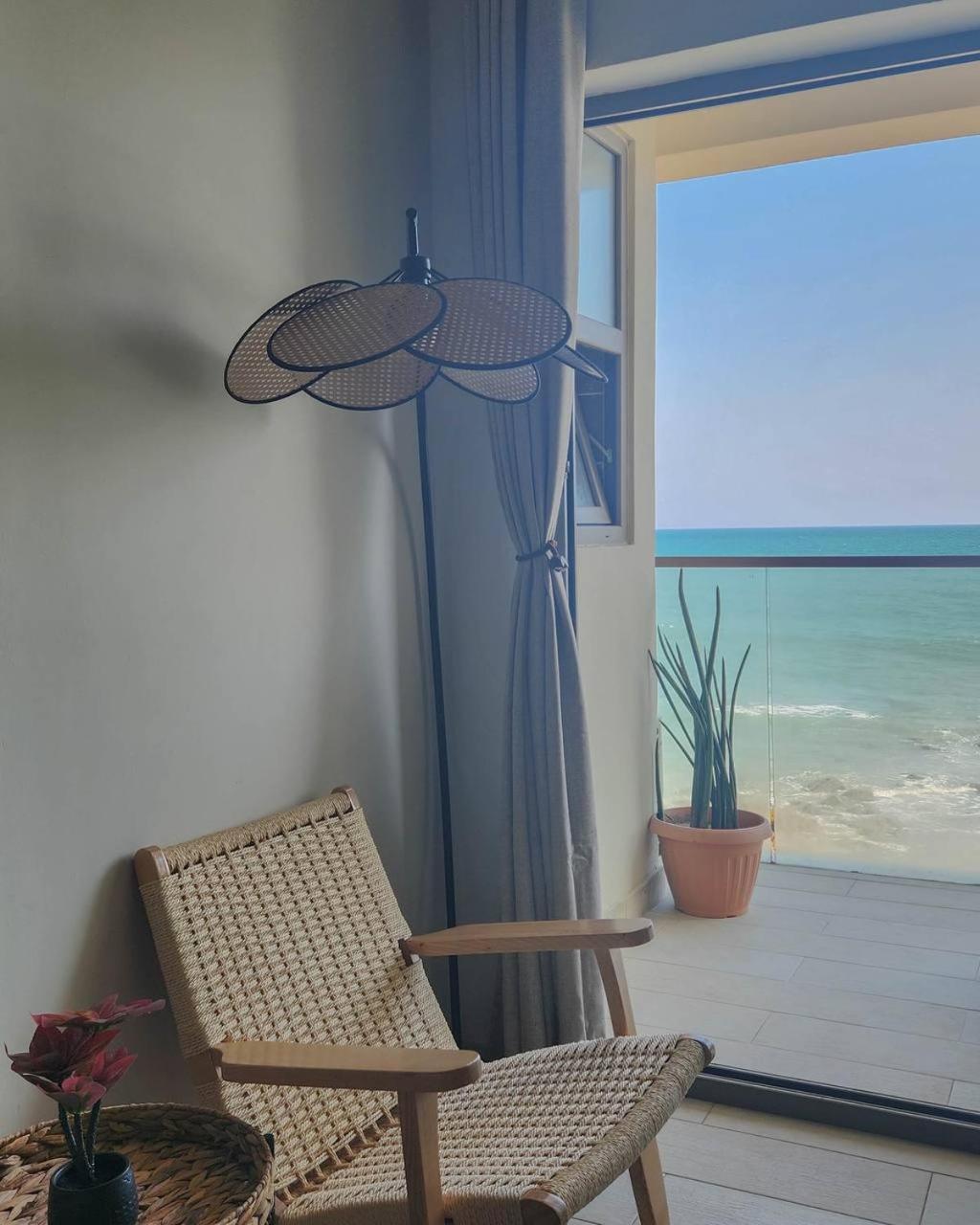 Serenity Terraces Beach, Hotel - Kokrobite ภายนอก รูปภาพ