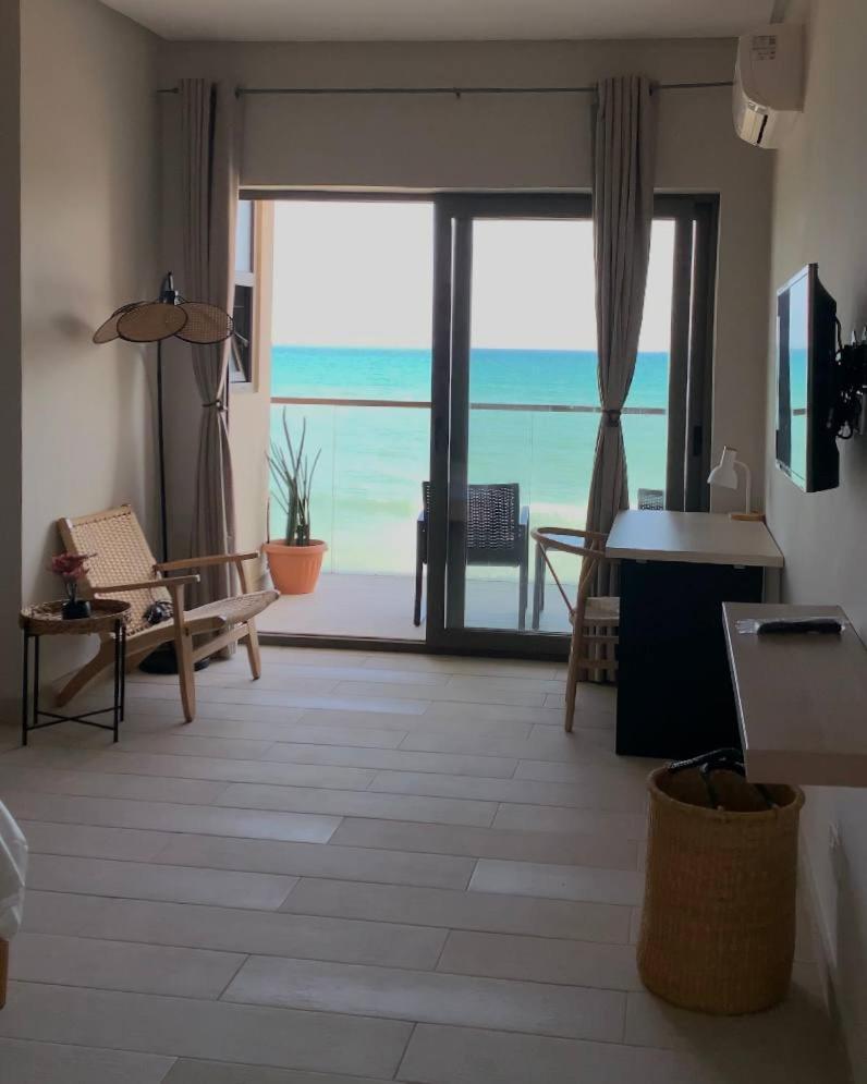 Serenity Terraces Beach, Hotel - Kokrobite ภายนอก รูปภาพ